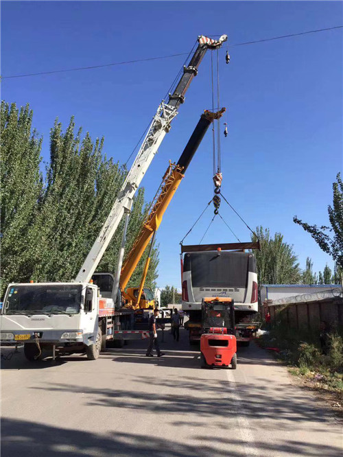 农安县港口集装箱搬运案例